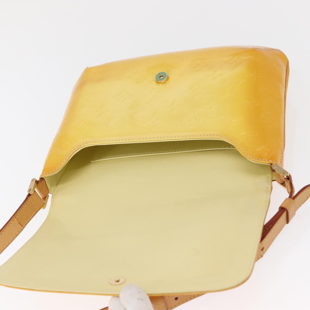 LOUIS VUITTON Monogram Vernis Thompson Street Bag Lime Yellow M91071 Auth 162087