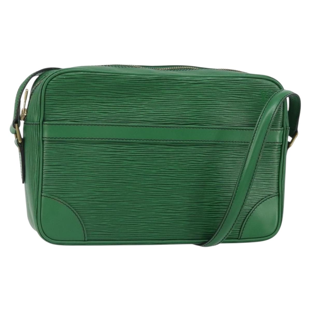 LOUIS VUITTON Epi Trocadero 27 Shoulder Bag Green M52314 LV Auth 162369