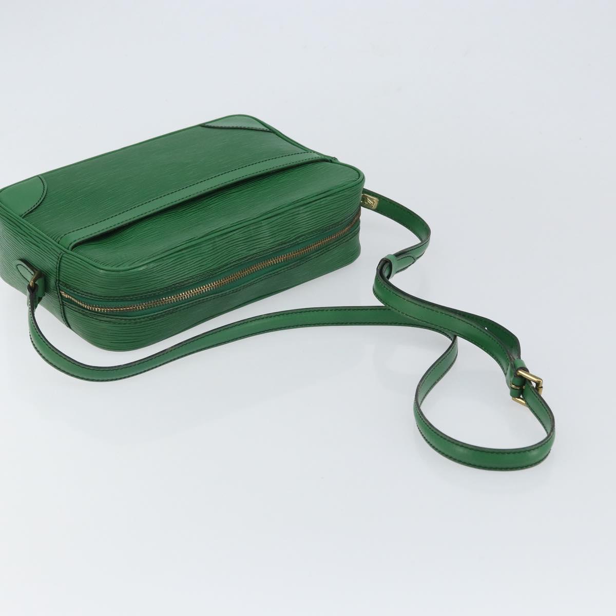 LOUIS VUITTON Epi Trocadero 27 Shoulder Bag Green M52314 LV Auth 162369