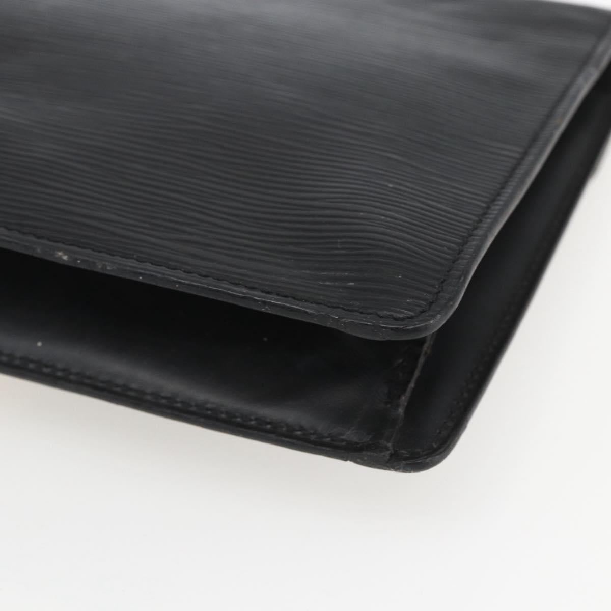 LOUIS VUITTON Epi Serie Dragonne Clutch Bag Black Noir M52612 LV Auth 162373