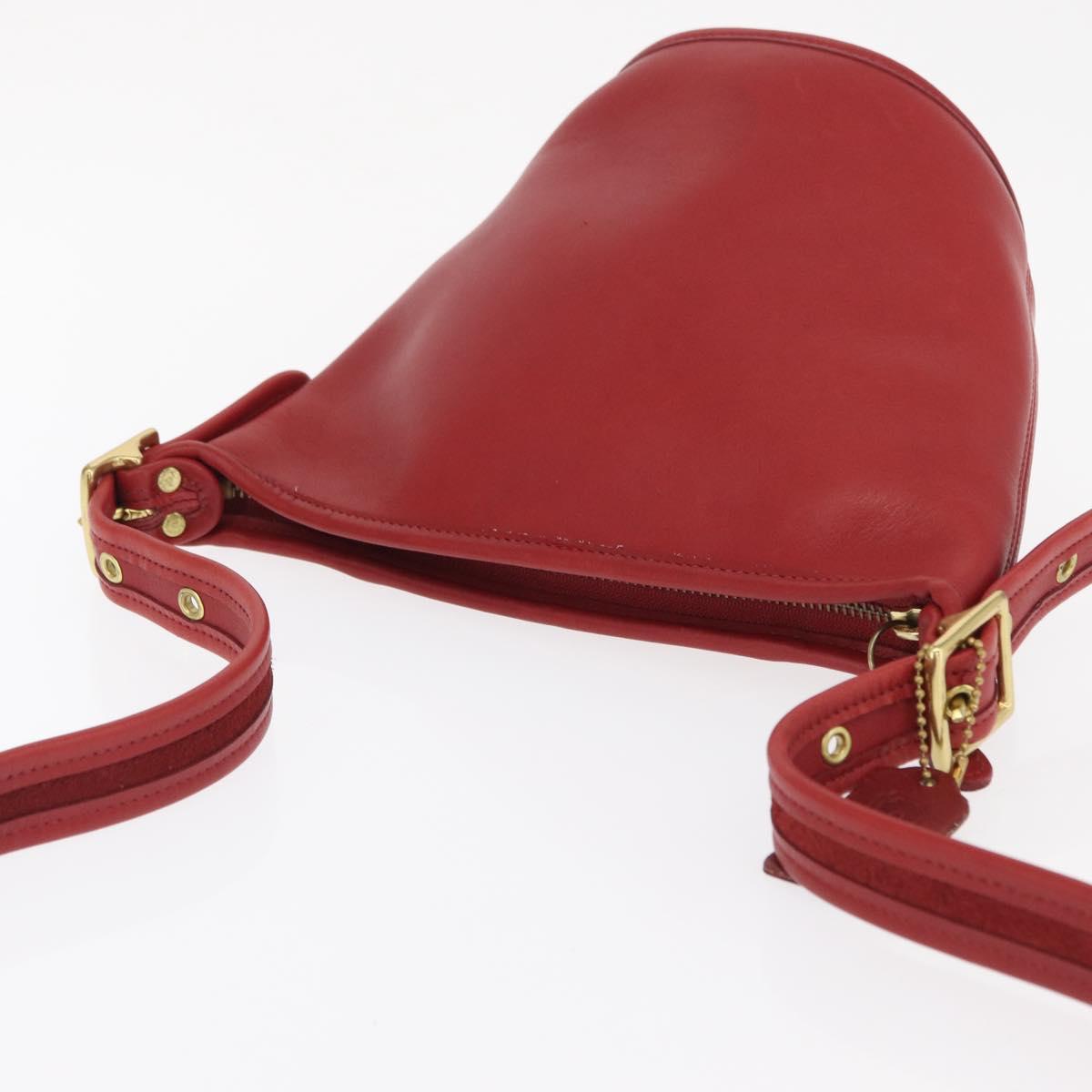 Coach Shoulder Bag Leather Red Gold Auth 162414