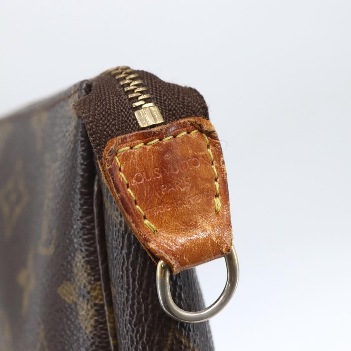 LOUIS VUITTON Monogram Pochette Accessoires Pouch M51980 LV Auth 162556