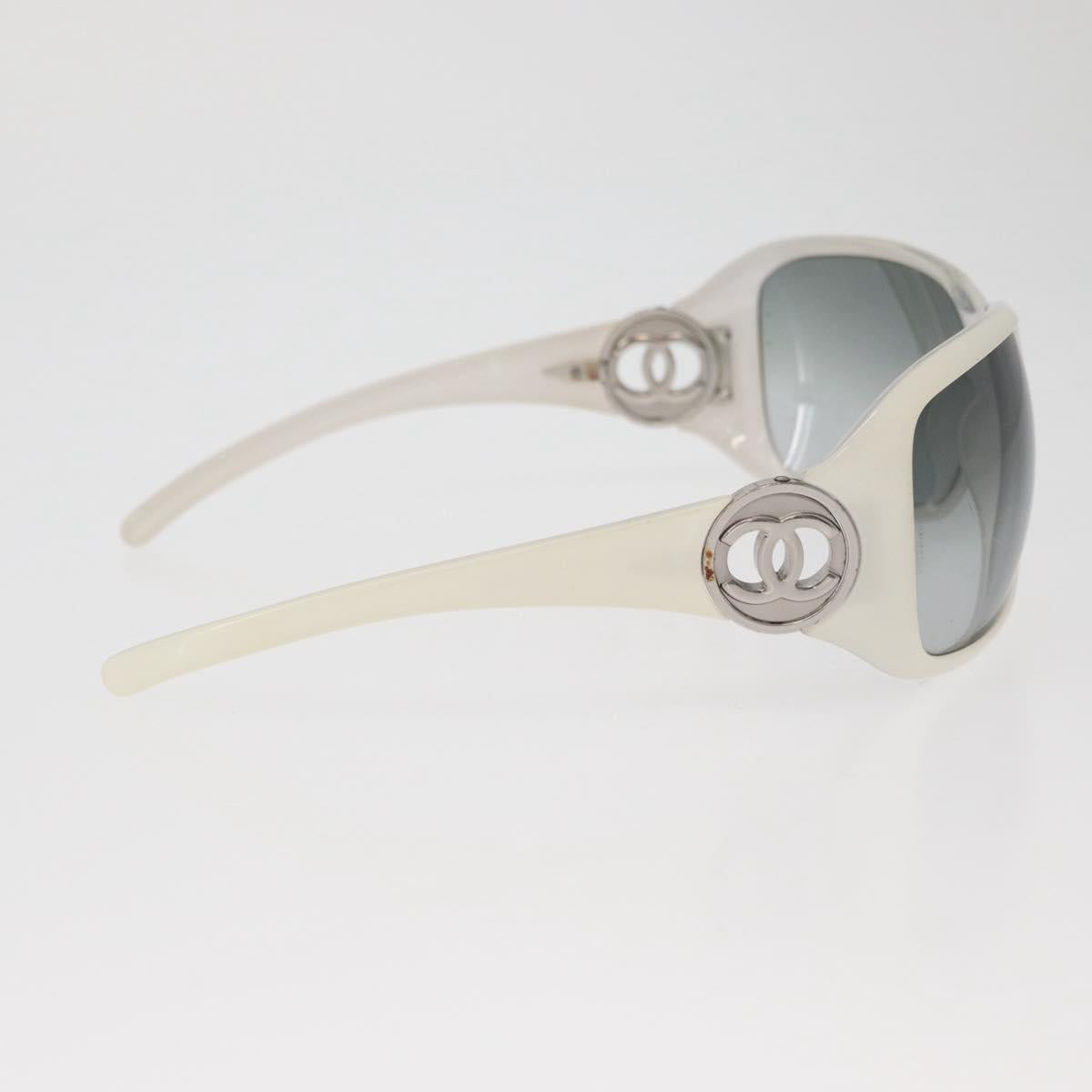 CHANEL Sunglasses plastic White CC Auth 162589
