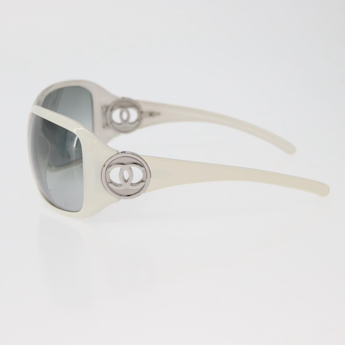 CHANEL Sunglasses plastic White CC Auth 162589