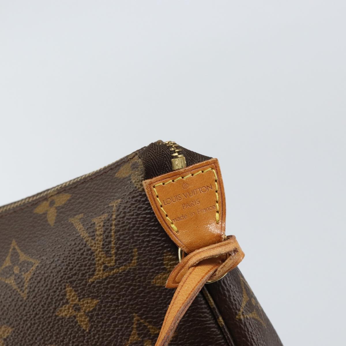 LOUIS VUITTON Monogram Pochette Accessoires Pouch M51980 LV Auth 162692