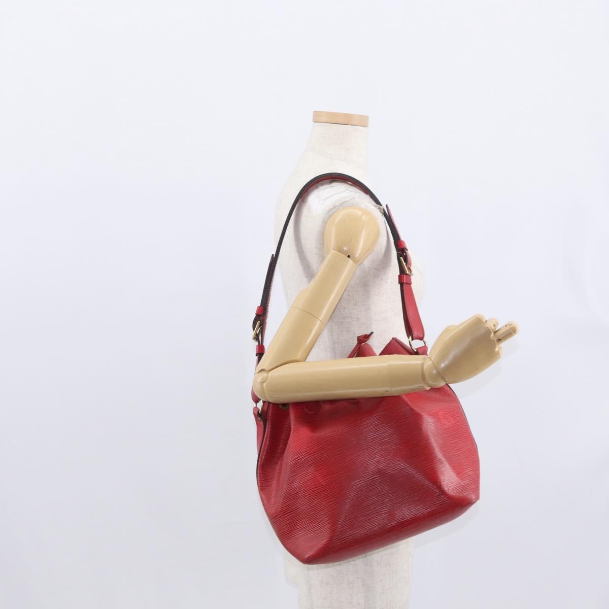 LOUIS VUITTON Epi Petit Noe Shoulder Bag Red M44107 LV Auth 162743