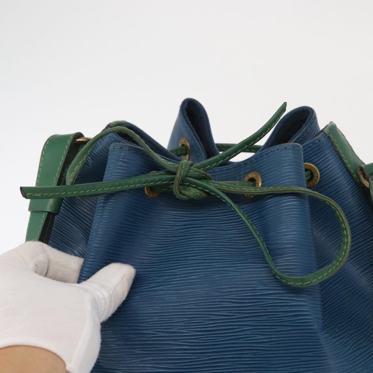 LOUIS VUITTON Epi Noe Shoulder Bag Bicolor Green Blue M44044 LV Auth 162796