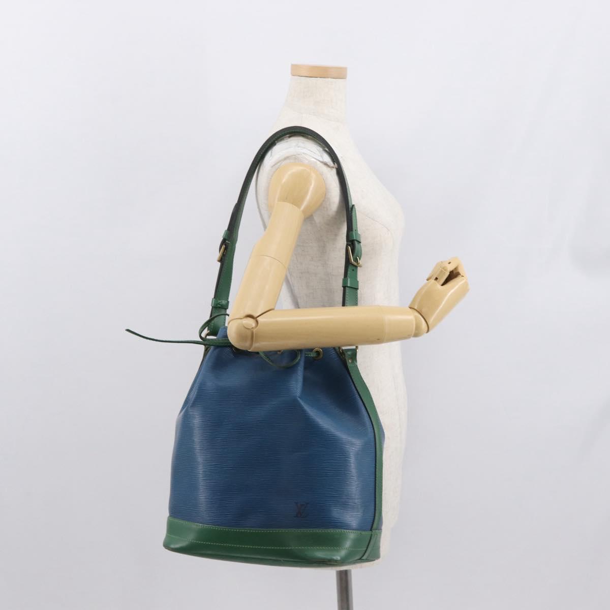 LOUIS VUITTON Epi Noe Shoulder Bag Bicolor Green Blue M44044 LV Auth 162796
