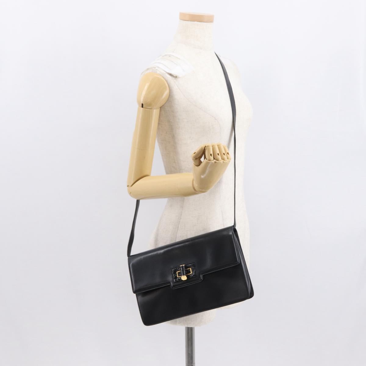 GUCCI Shoulder Bag Leather Black Gold 004 46 0087 Auth 162825