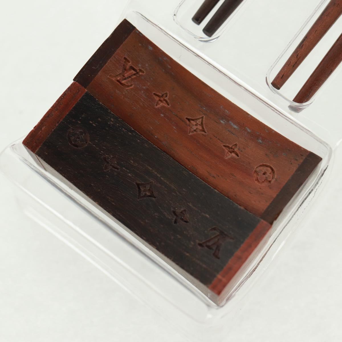 LOUIS VUITTON Monogram Chop Stick chopsticks Wood Brown LV Auth 162910M