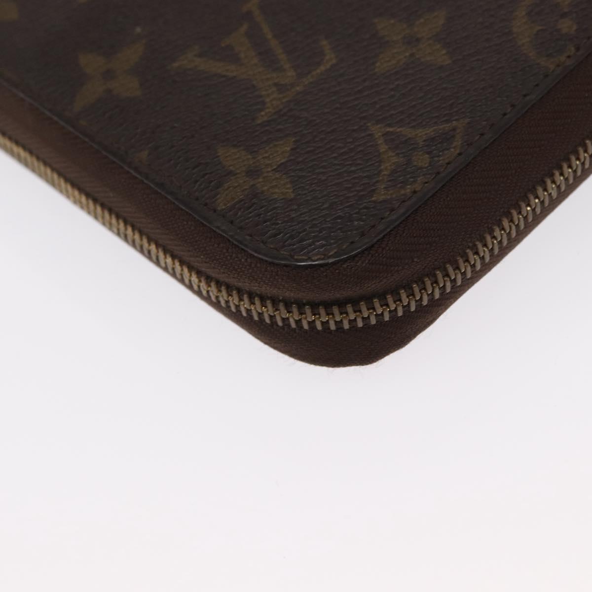 LOUIS VUITTON Monogram Poche Escapade Travel Case M60113 LV Auth 163201