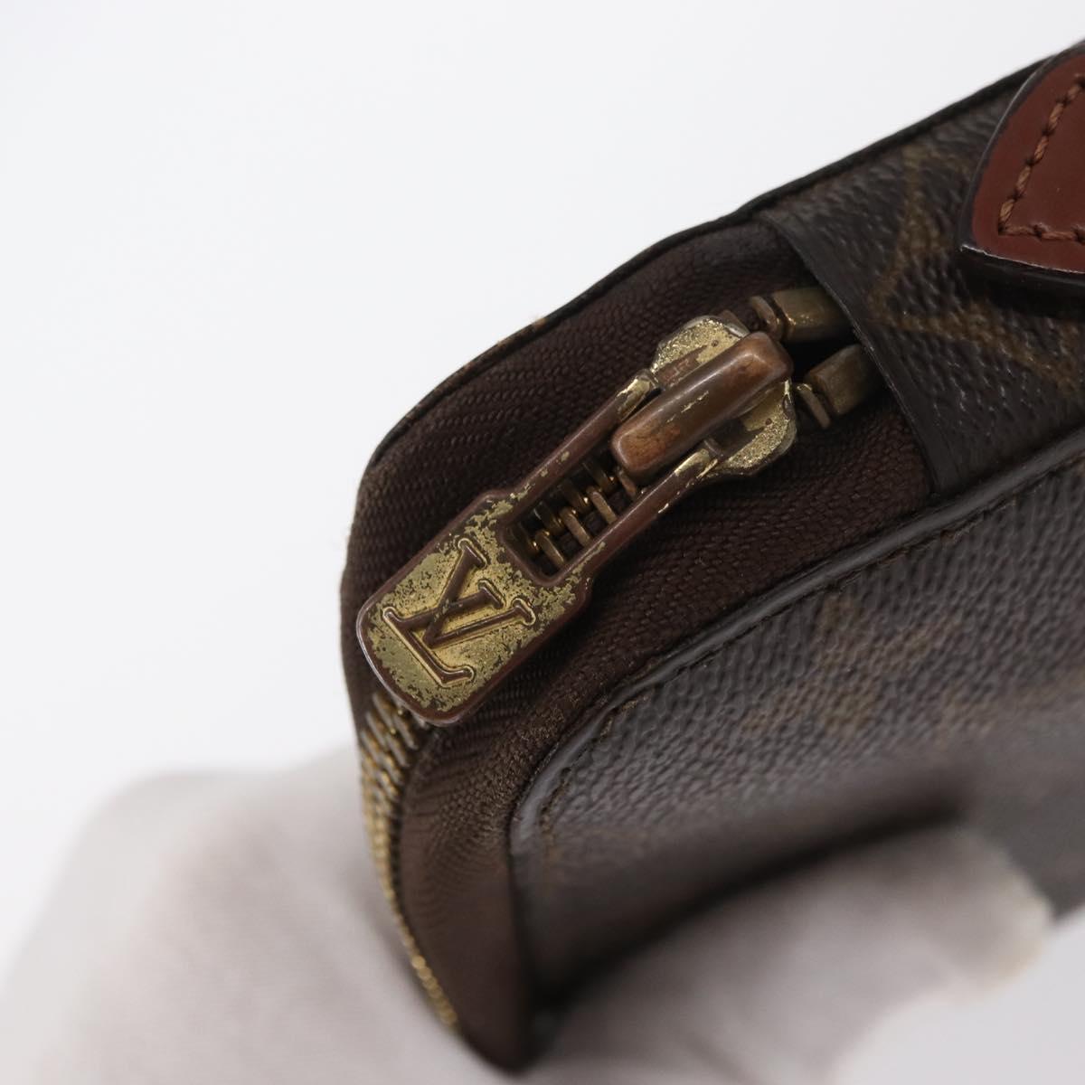 LOUIS VUITTON Monogram Poche Escapade Travel Case M60113 LV Auth 163201