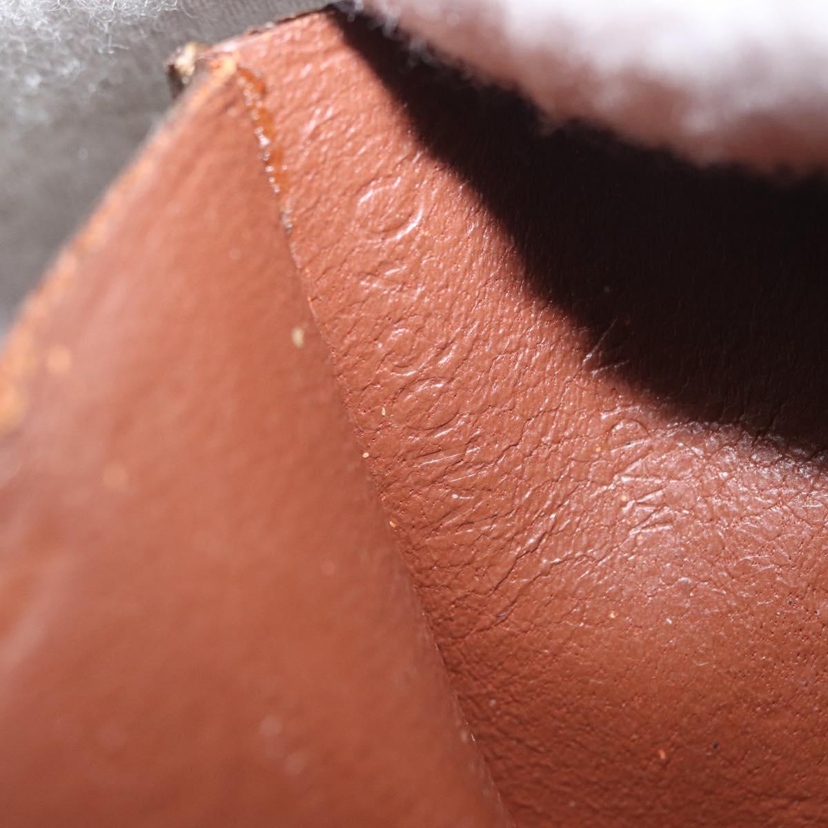 LOUIS VUITTON Monogram Poche Escapade Travel Case M60113 LV Auth 163201