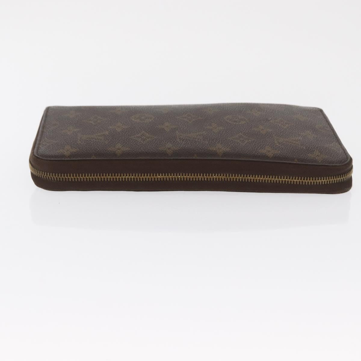 LOUIS VUITTON Monogram Poche Escapade Travel Case M60113 LV Auth 163201