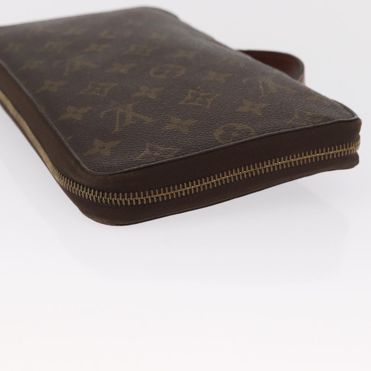 LOUIS VUITTON Monogram Poche Escapade Travel Case M60113 LV Auth 163201