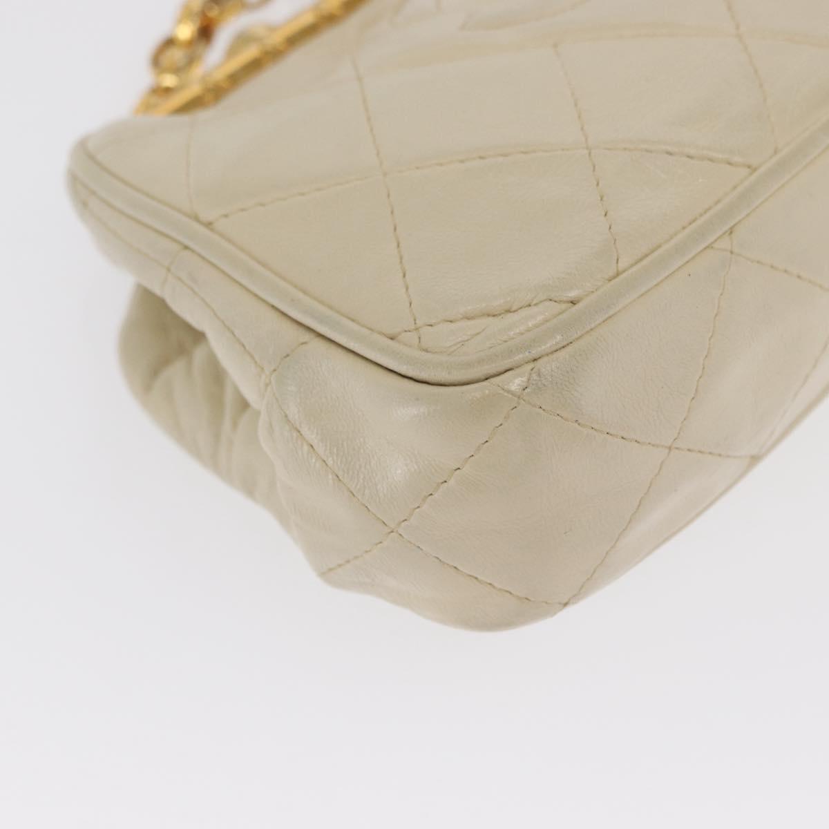 CHANEL Matelasse Chain Shoulder Bag Leather Ivory Gold CC Auth 163424