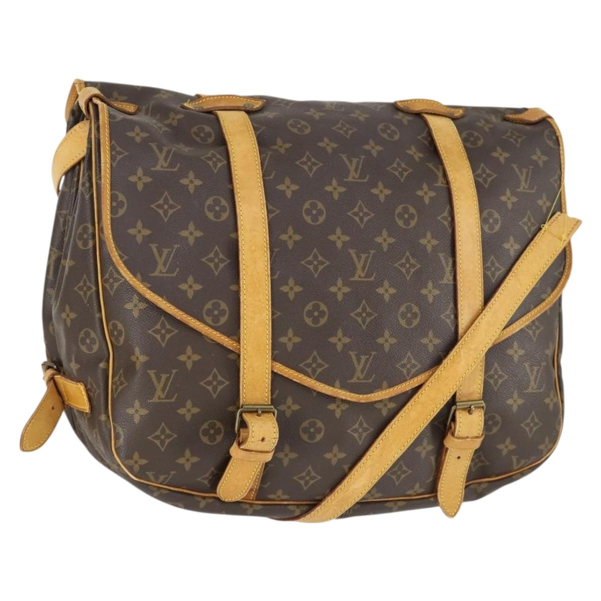 LOUIS VUITTON Monogram Saumur 43 Shoulder Bag M42252 LV Auth 163436