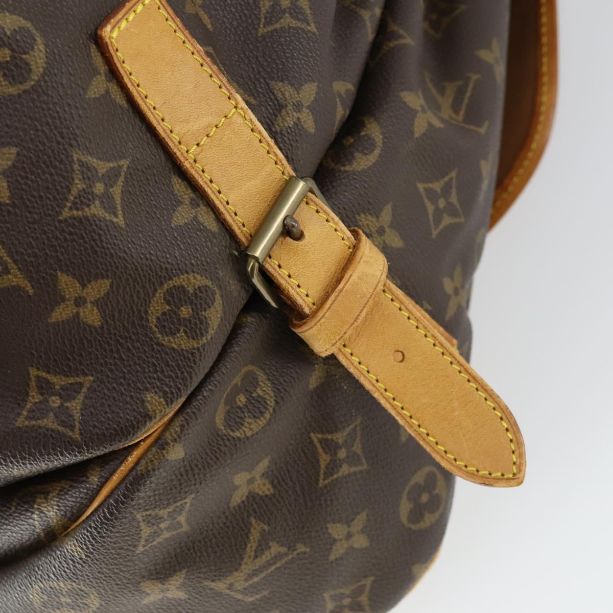 LOUIS VUITTON Monogram Saumur 43 Shoulder Bag M42252 LV Auth 163436