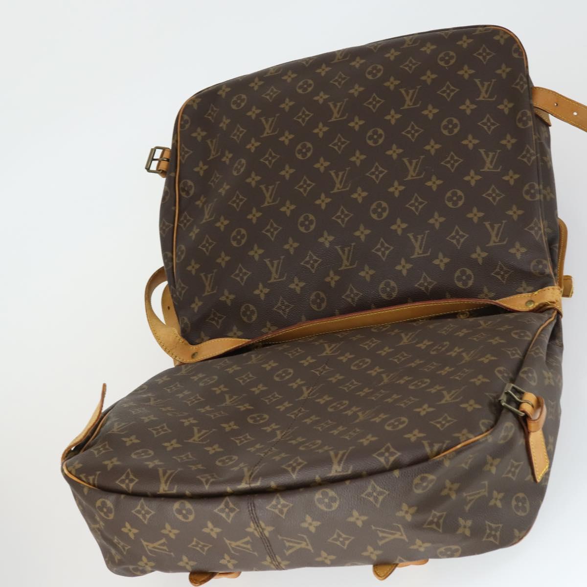 LOUIS VUITTON Monogram Saumur 43 Shoulder Bag M42252 LV Auth 163436
