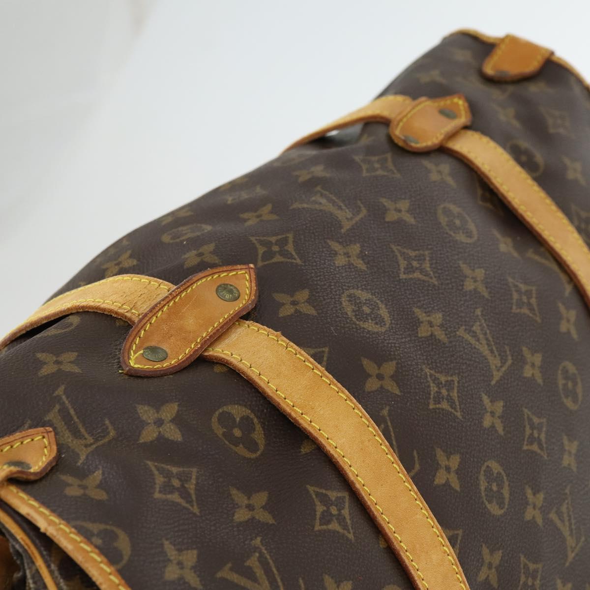 LOUIS VUITTON Monogram Saumur 43 Shoulder Bag M42252 LV Auth 163436