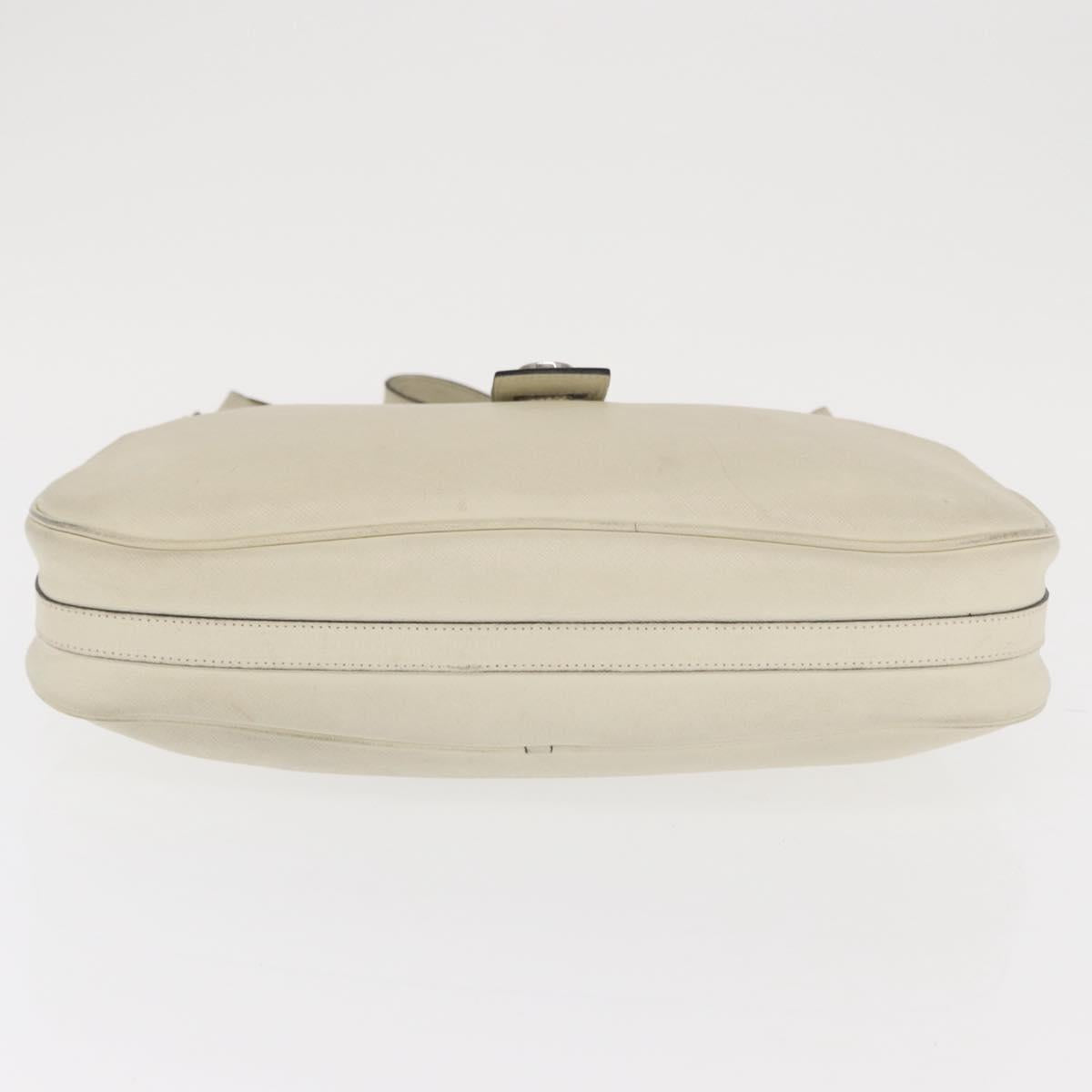 Salvatore Ferragamo Gancini Shoulder Bag Leather Ivory Silver Auth 163453