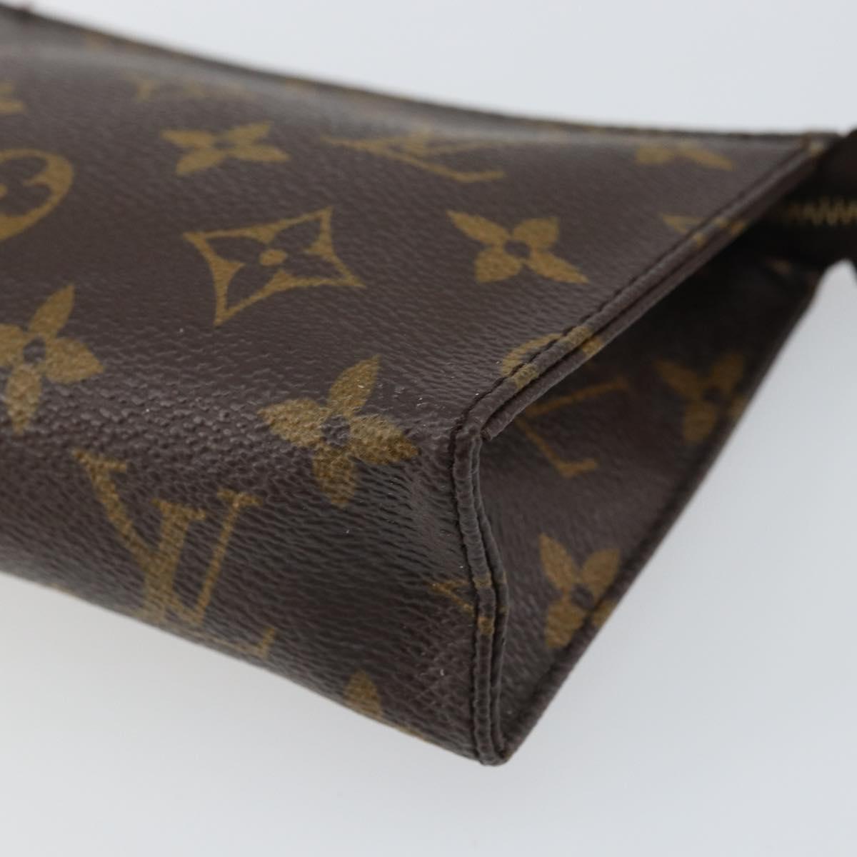 LOUIS VUITTON Monogram Poche Toilette 15 Pouch M47546 LV Auth 163477