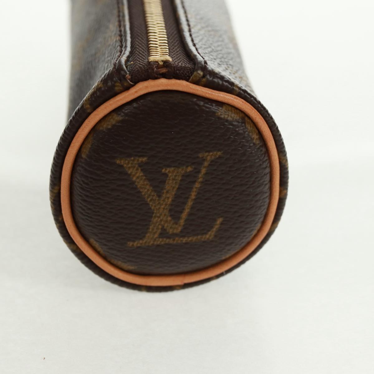 LOUIS VUITTON Monogram Pouch LV Auth 163479V