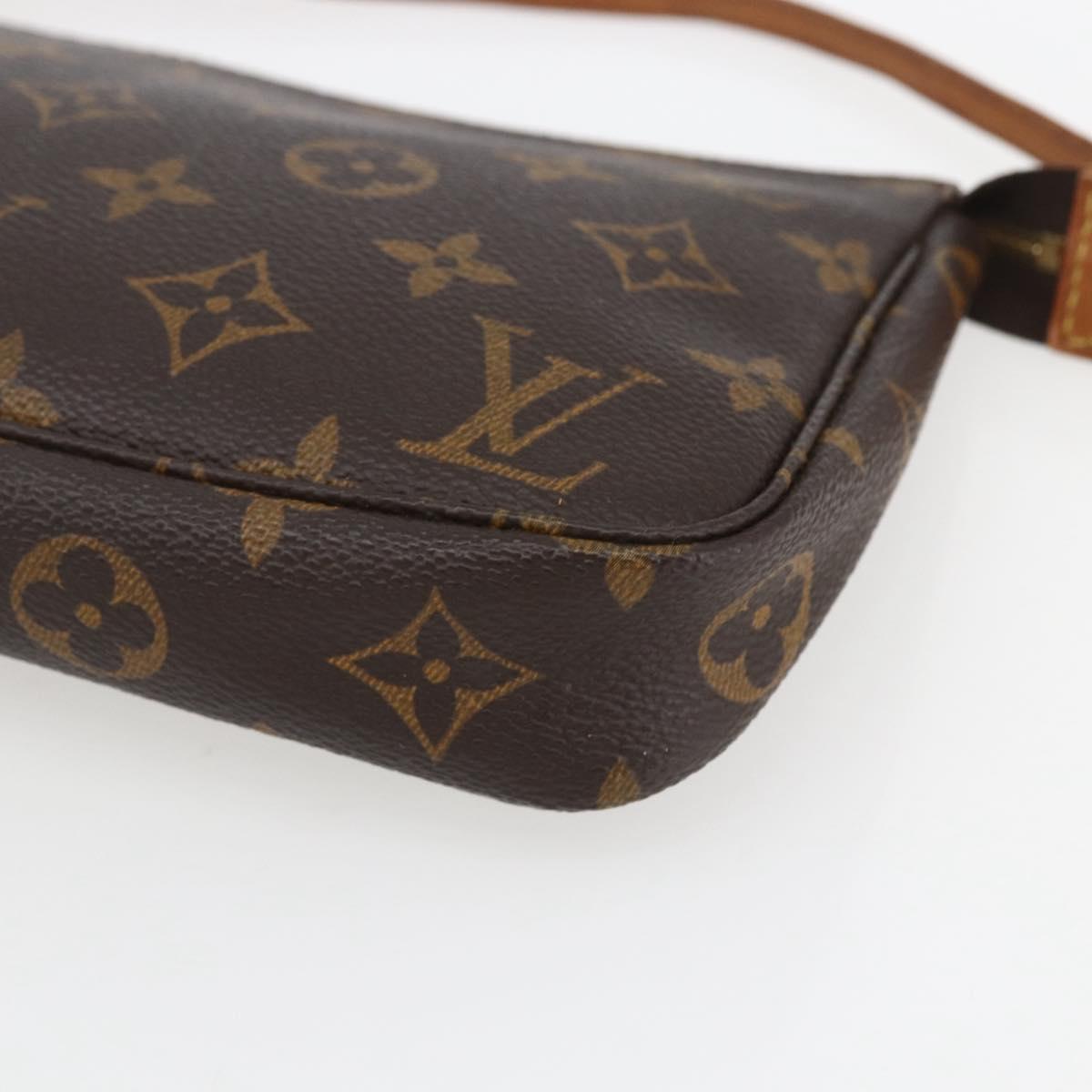 LOUIS VUITTON Monogram Pochette Accessoires Pouch M51980 LV Auth 163695