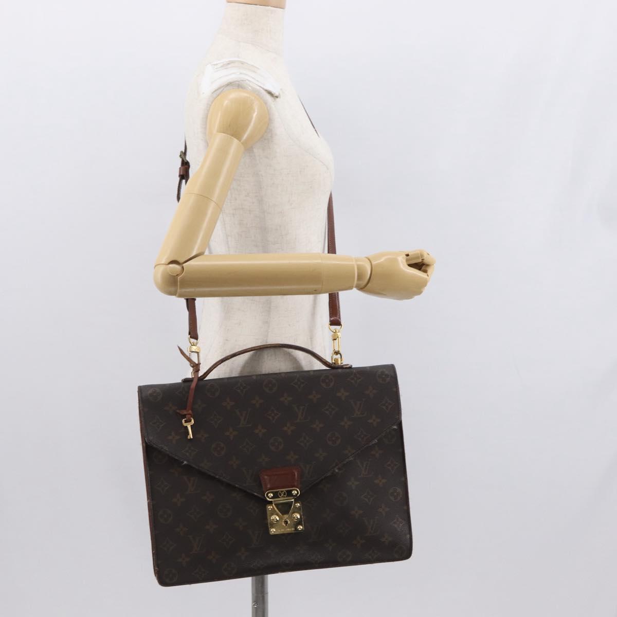 LOUIS VUITTON Monogram Porte Documents Bandouliere Bag M53338 LV Auth 163970