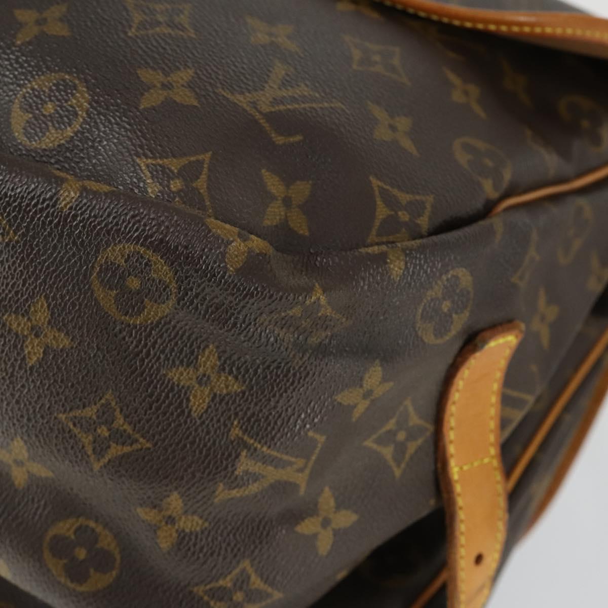 LOUIS VUITTON Monogram Saumur 35 Shoulder Bag M42254 LV Auth 164199