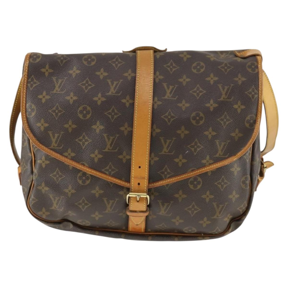 LOUIS VUITTON Monogram Saumur 35 Shoulder Bag M42254 LV Auth 164199