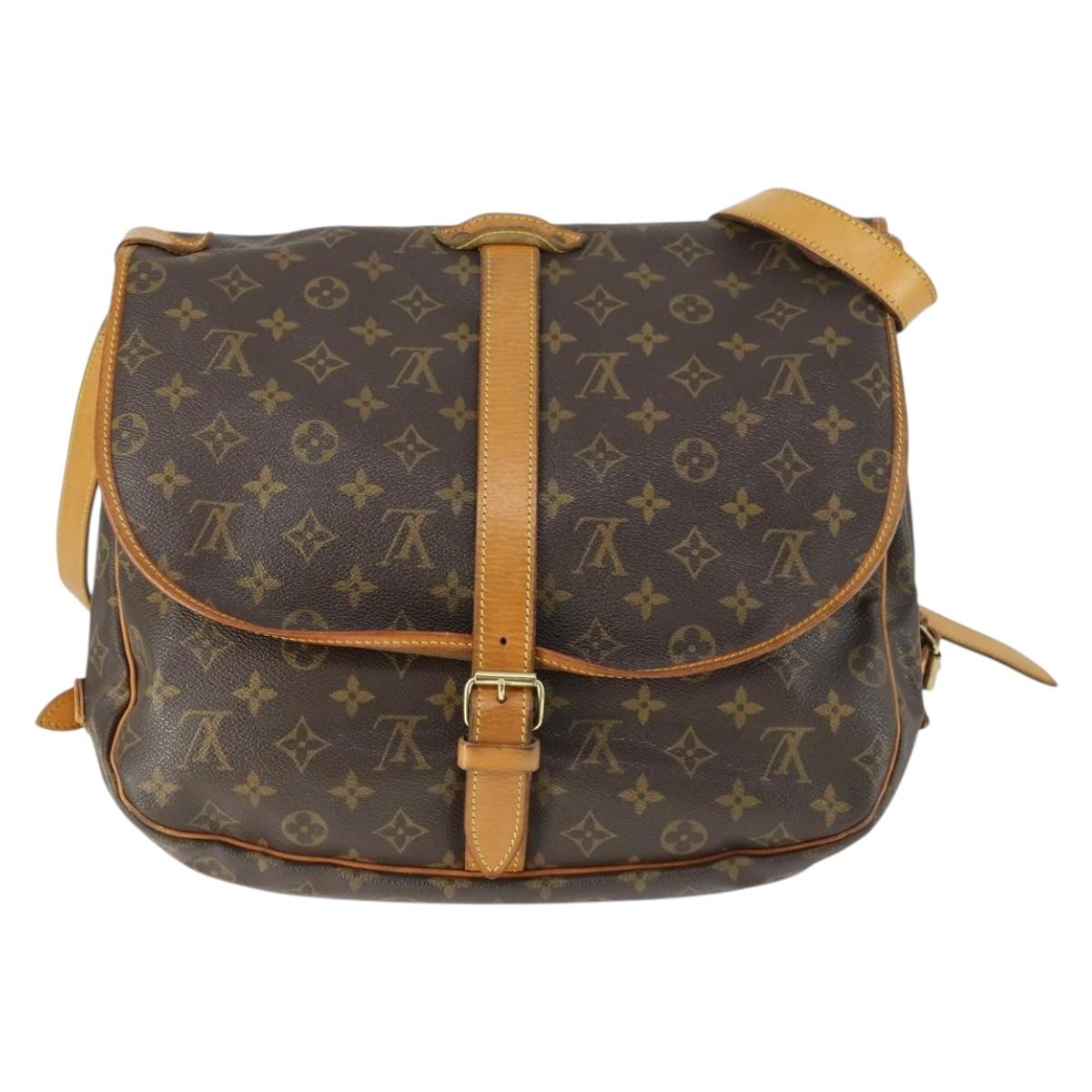 LOUIS VUITTON Monogram Saumur 35 Shoulder Bag M42254 LV Auth 164199