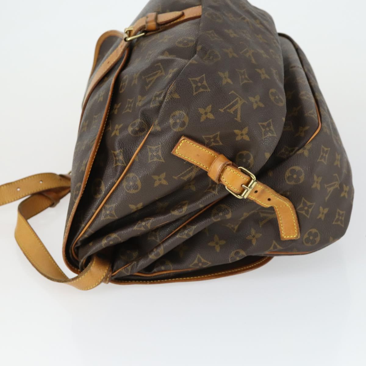 LOUIS VUITTON Monogram Saumur 35 Shoulder Bag M42254 LV Auth 164199