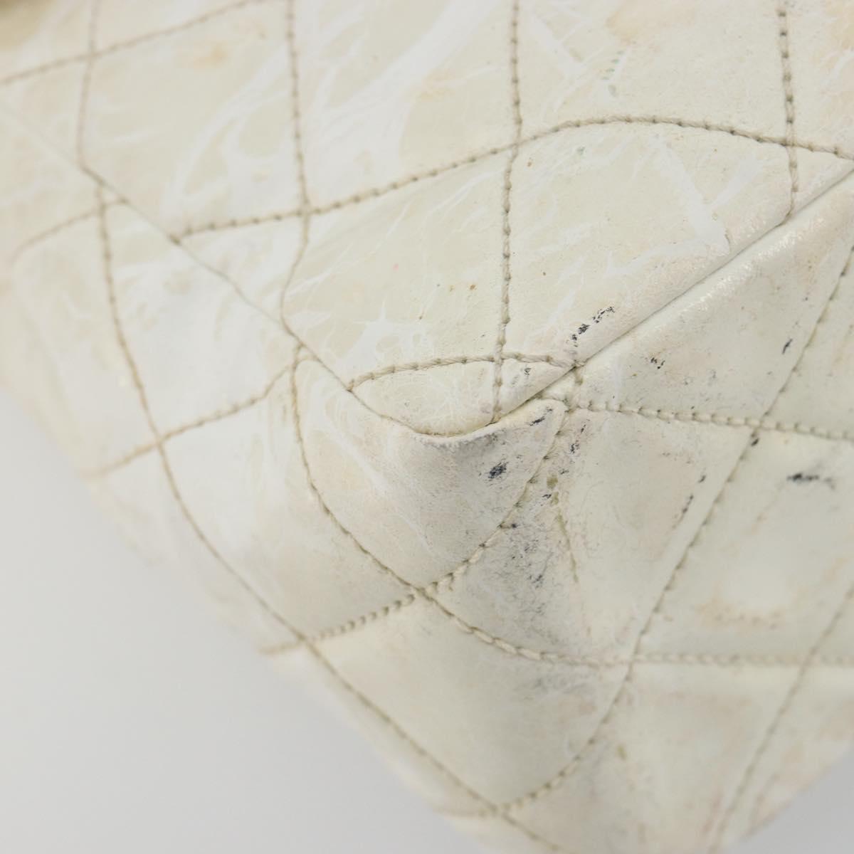 CHANEL Matelasse 30 Chain Shoulder Bag Patent leather White Gold CC Auth 164245