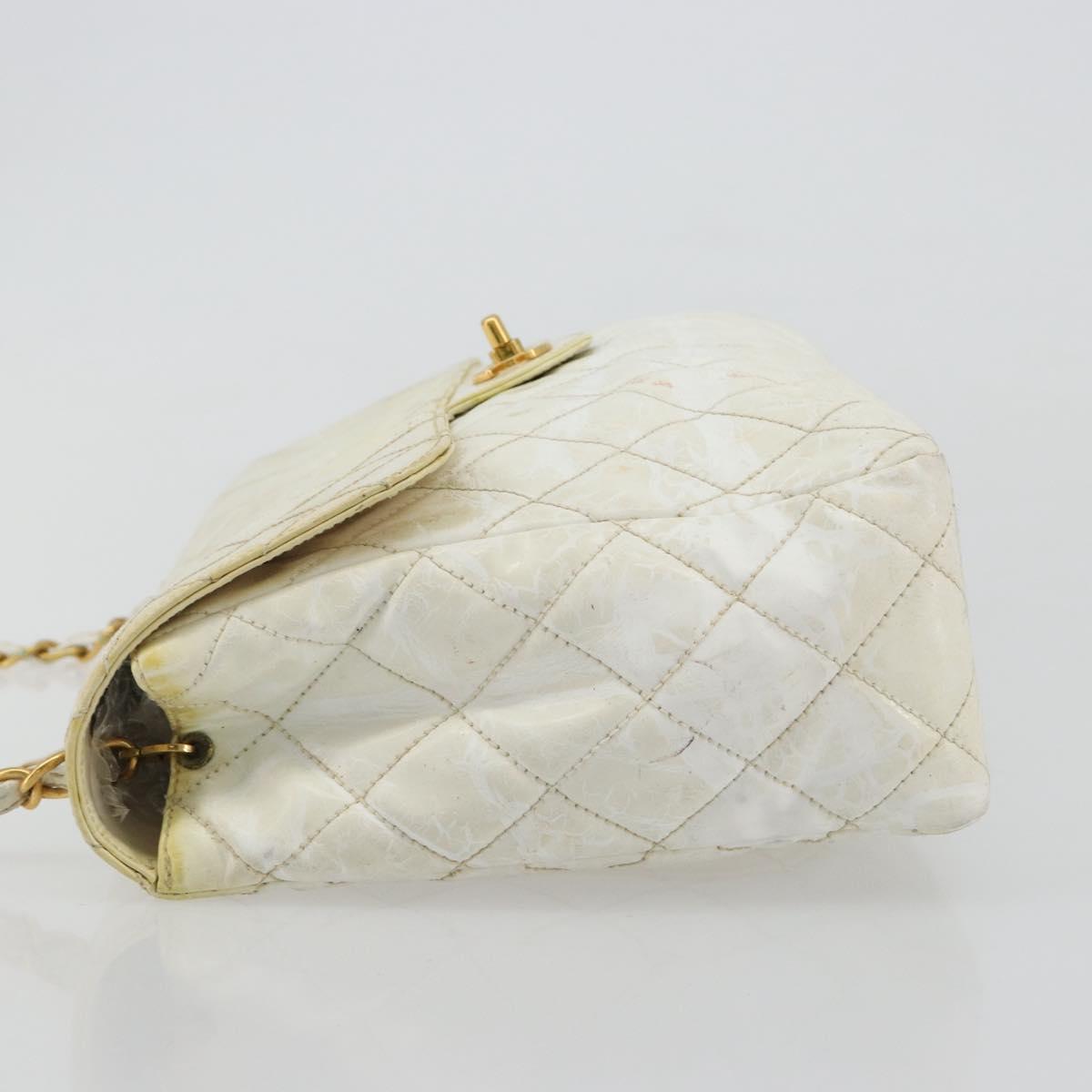 CHANEL Matelasse 30 Chain Shoulder Bag Patent leather White Gold CC Auth 164245