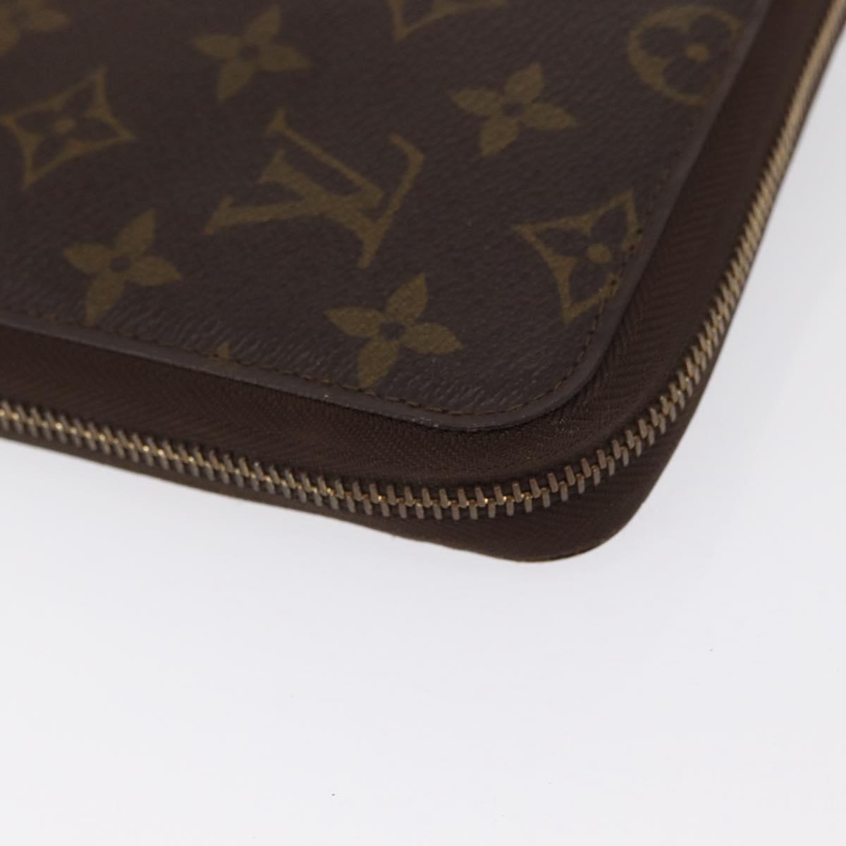 LOUIS VUITTON Monogram Poche Escapade Travel Case M60113 LV Auth 164378