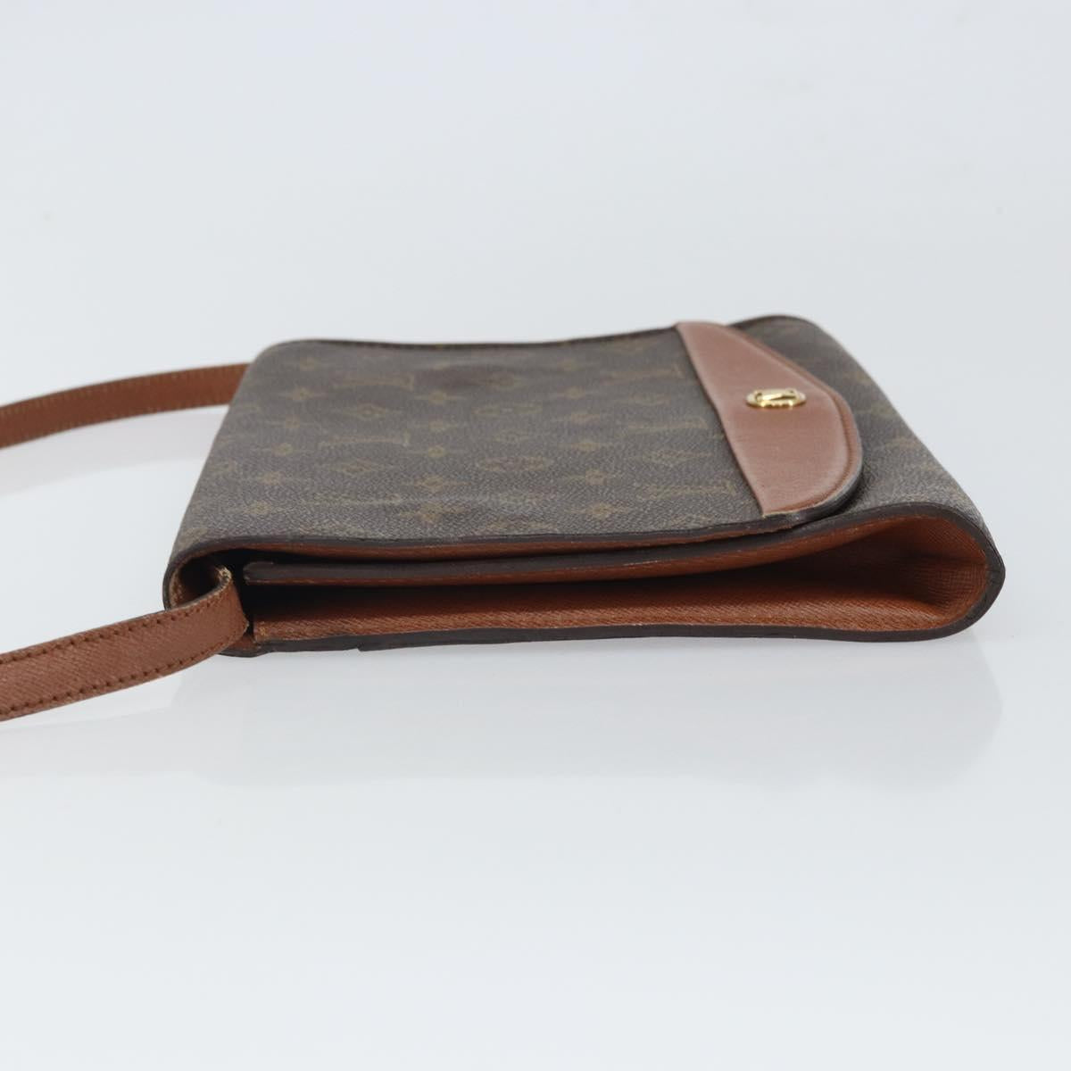 LOUIS VUITTON Monogram Bordeaux 27 Shoulder Bag M51797 LV Auth 164554