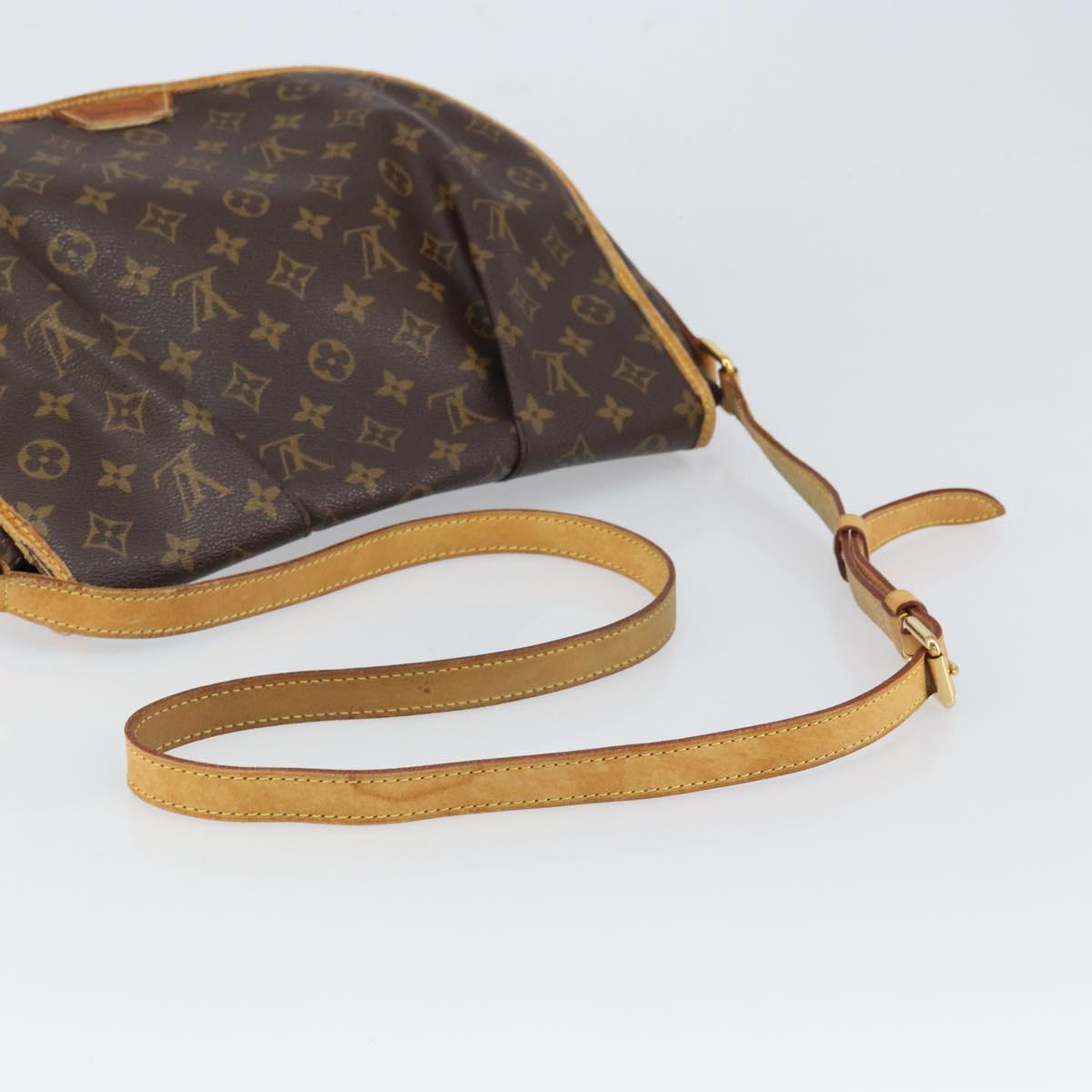 LOUIS VUITTON Monogram Menilmontant MM Shoulder Bag M40473 LV Auth 164555