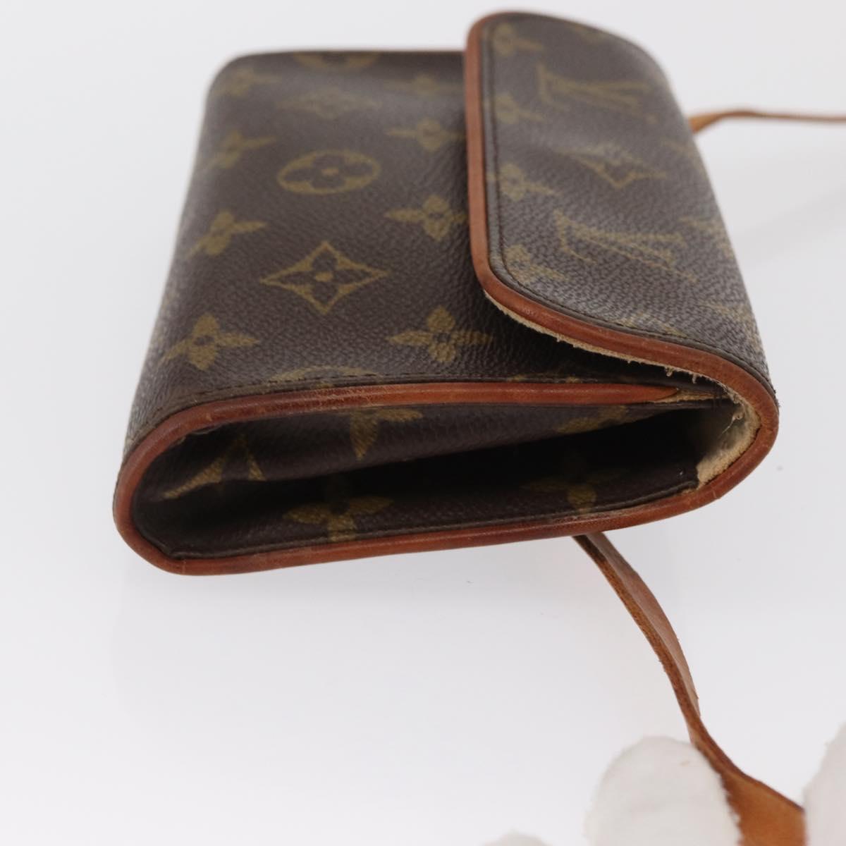 LOUIS VUITTON Monogram Pochette Florentine Waist bag M51855 LV Auth 164566