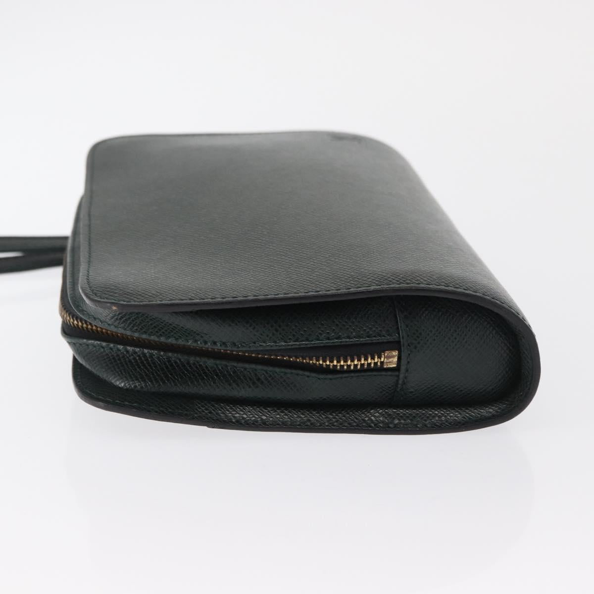 LOUIS VUITTON Taiga Baikal Clutch Bag Epicea M30184 LV Auth 164586