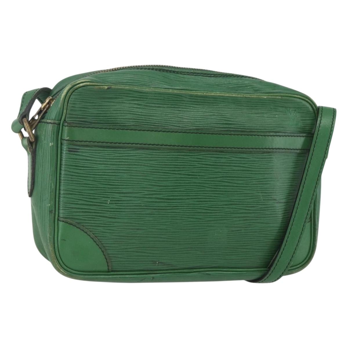 LOUIS VUITTON Epi Trocadero 23 Shoulder Bag Green M52304 LV Auth 164697