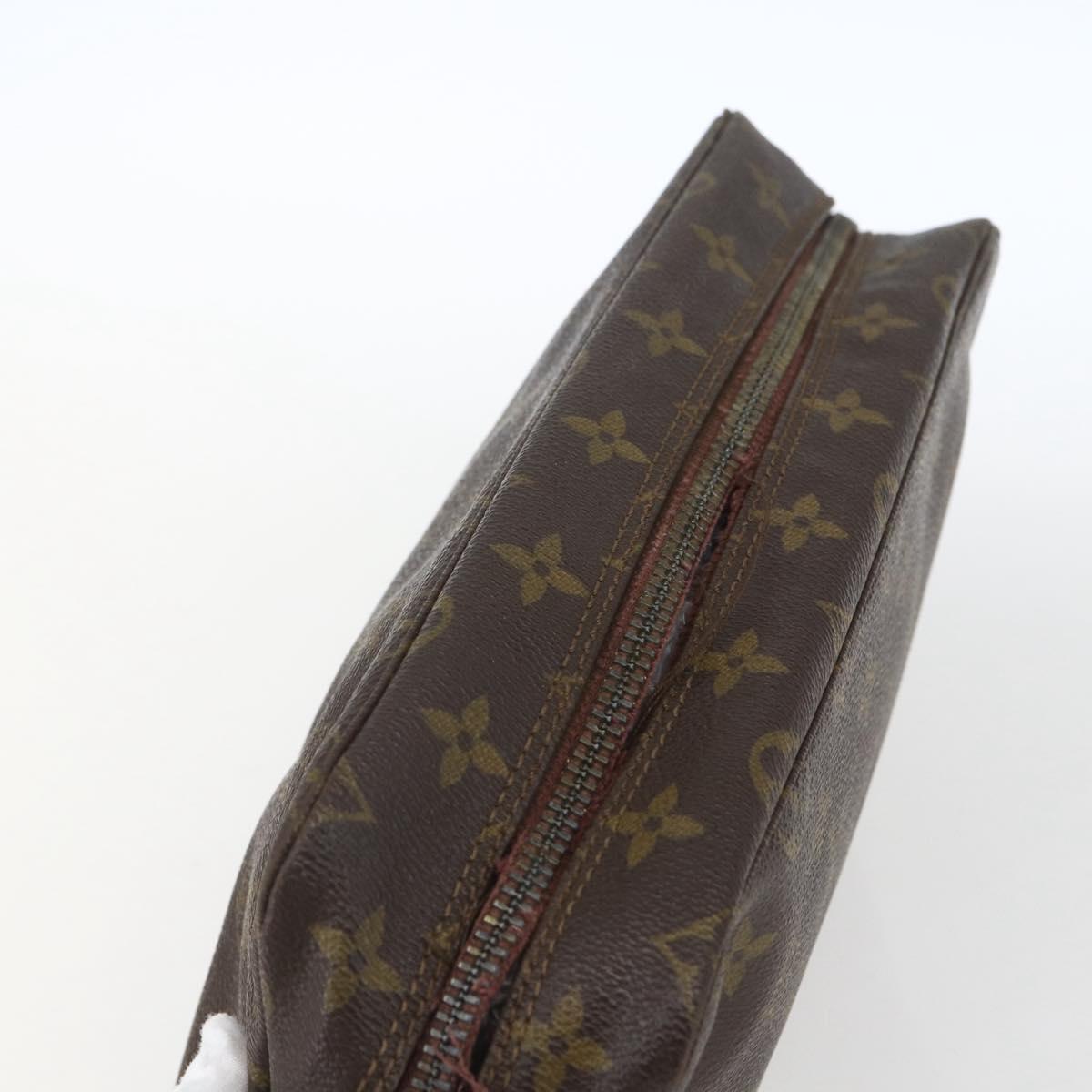 LOUIS VUITTON Monogram Trousse Toilette 28 Clutch Bag M47522 LV Auth 164811