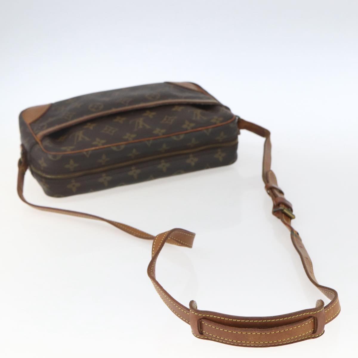 LOUIS VUITTON Monogram Trocadero 27 Shoulder Bag M51274 LV Auth 164980