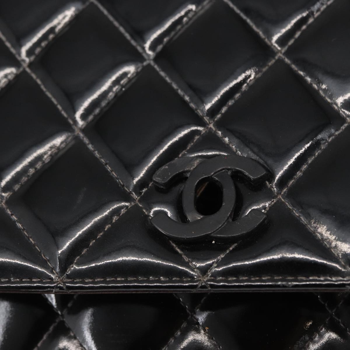 CHANEL Matelasse Shoulder Bag Patent leather Black CC Auth 165022