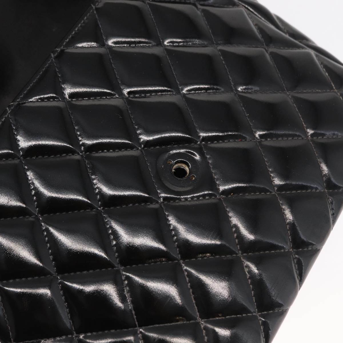 CHANEL Matelasse Shoulder Bag Patent leather Black CC Auth 165022