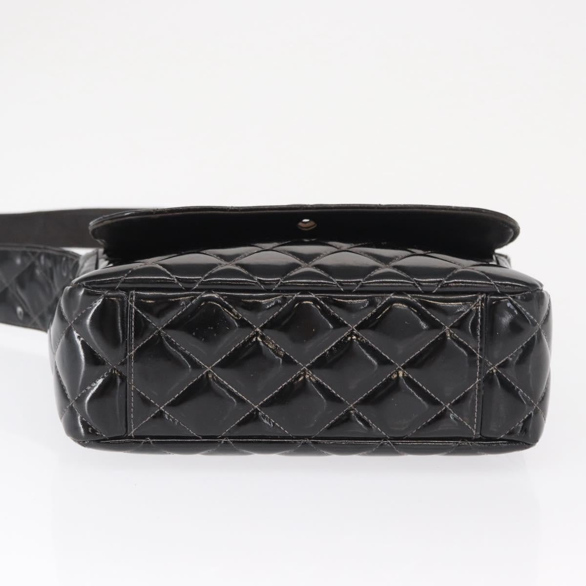 CHANEL Matelasse Shoulder Bag Patent leather Black CC Auth 165022