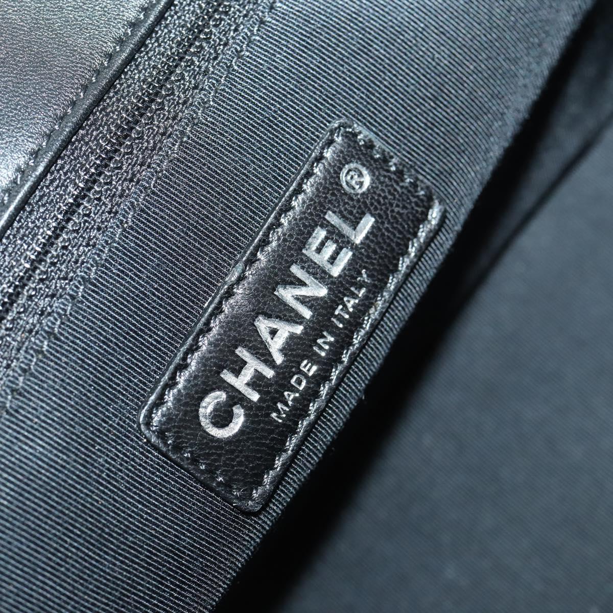 CHANEL Matelasse Hand Bag Patent leather Black Silver CC Auth 165093