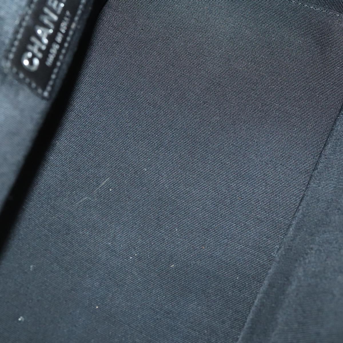 CHANEL Matelasse Hand Bag Patent leather Black Silver CC Auth 165093