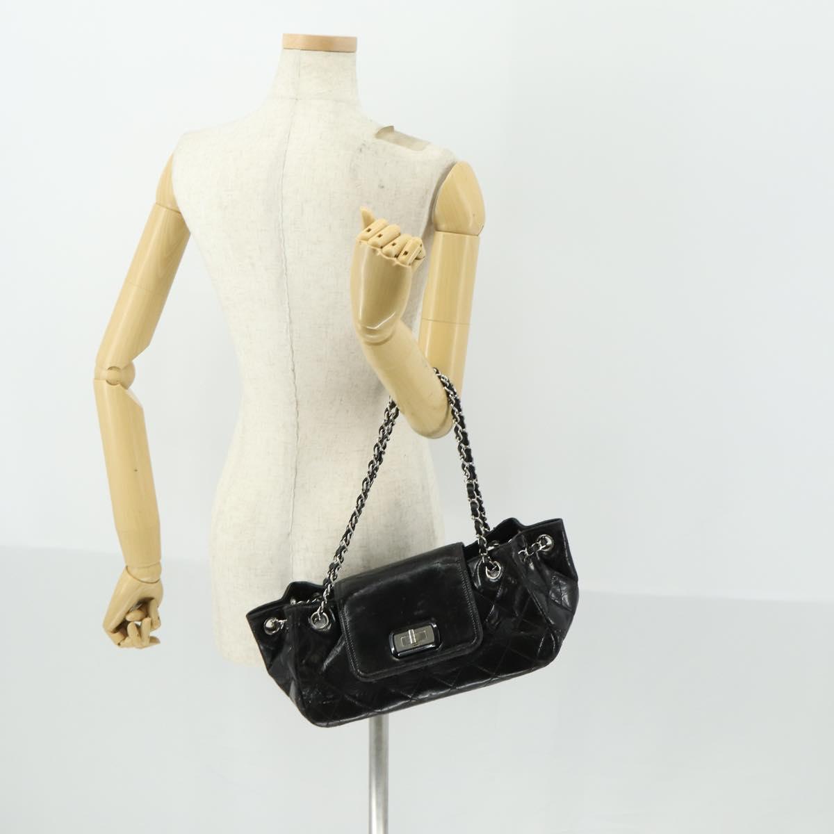 CHANEL Matelasse Hand Bag Patent leather Black Silver CC Auth 165093