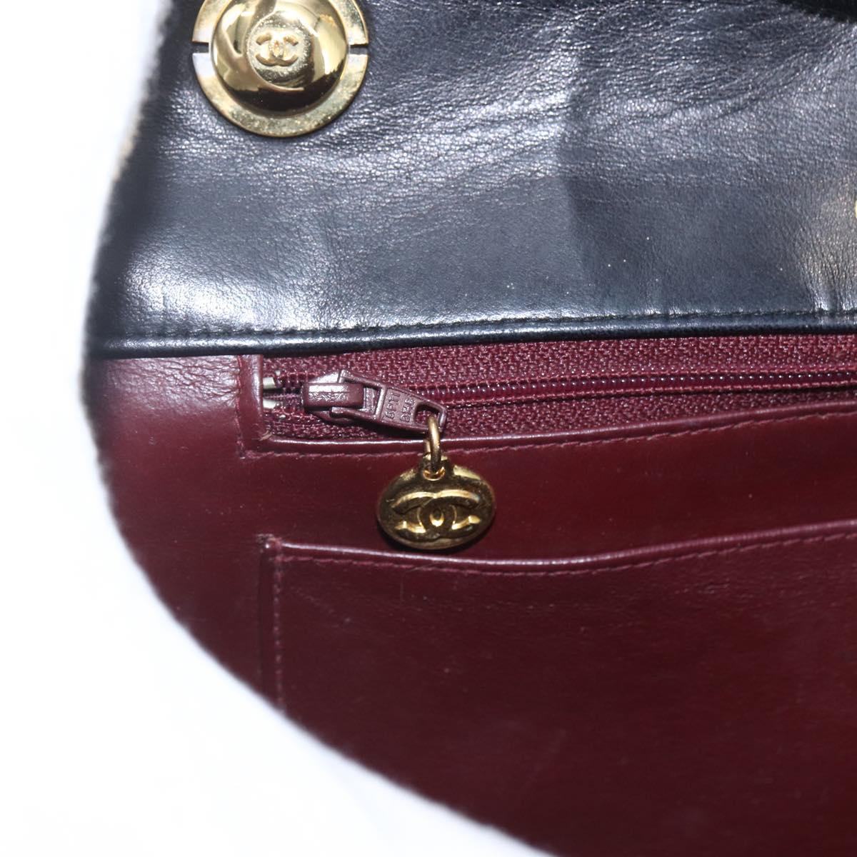 CHANEL Matelasse Shoulder Bag Lamb Skin Black Gold CC Auth 165240